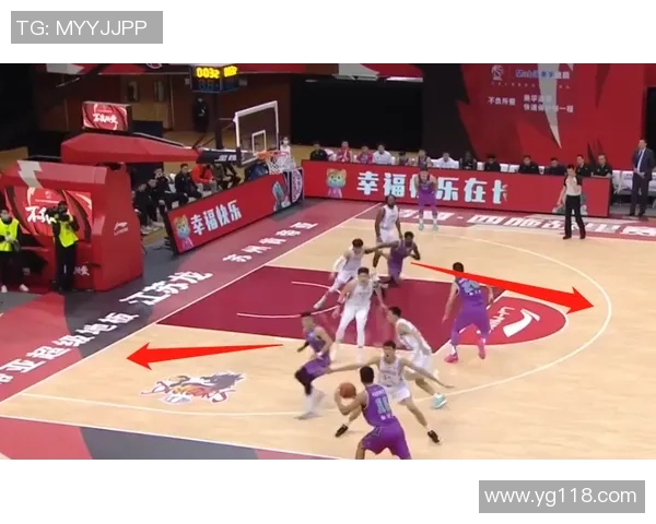 南京篮球队区域防守战术深度分析与实战应用探讨